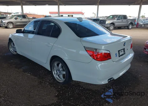 2006 BMW 530I z USA, uszkodzony, nr VIN WBANE73516CM31233